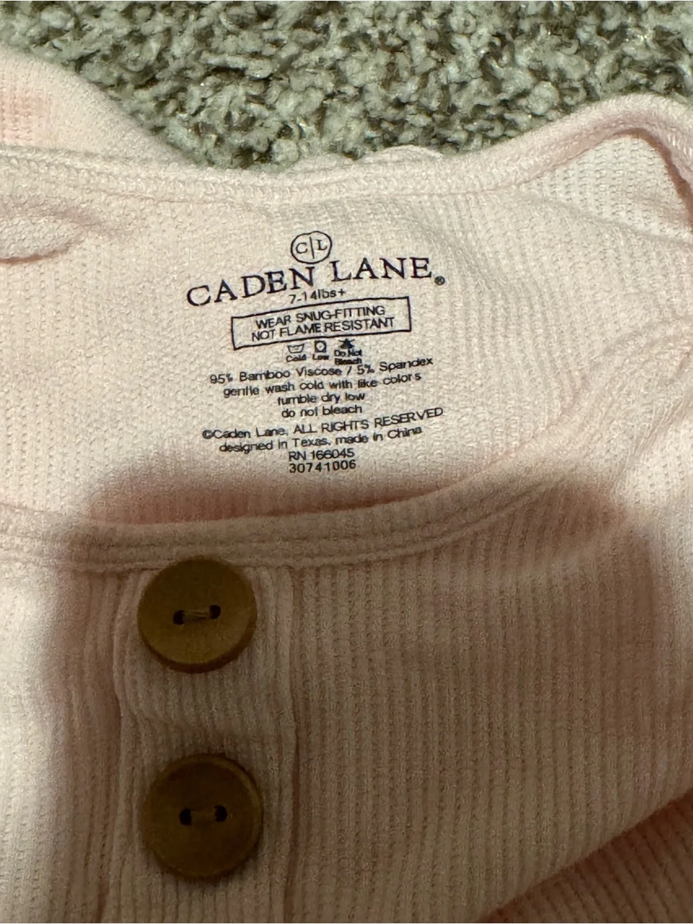 Set/3 Caden Lane Newborn Girl Knotted Gowns w/ Accessories